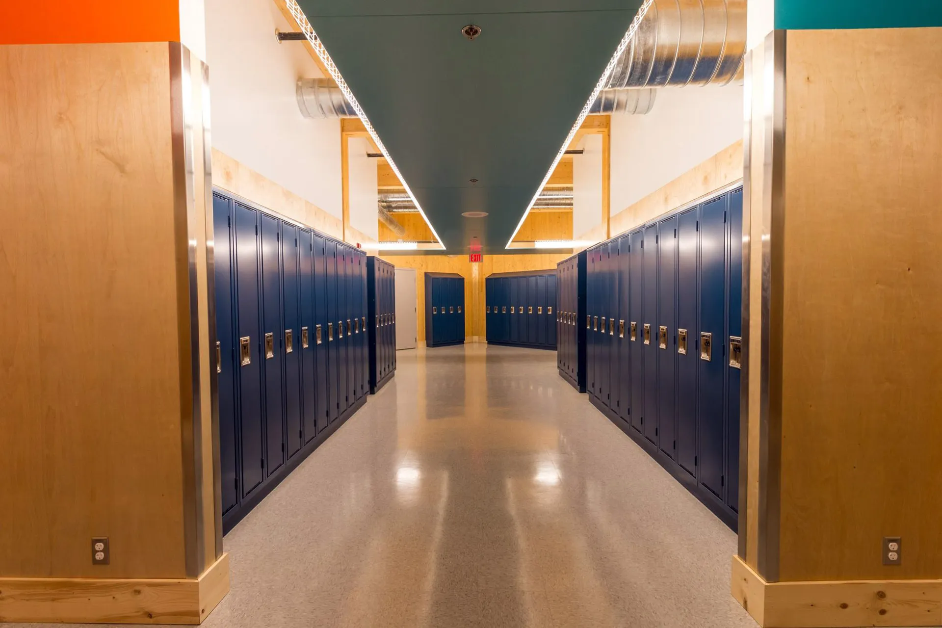 École Amo Ososwan Winneway River - MLS
